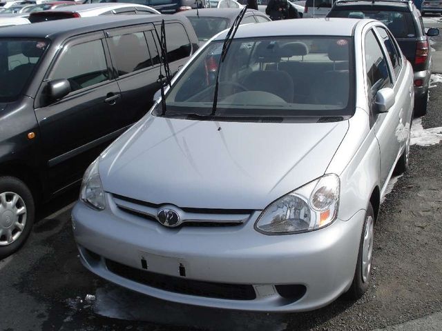 2002 Toyota Platz