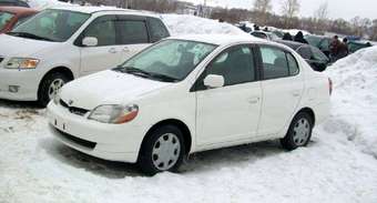 2002 Toyota Platz