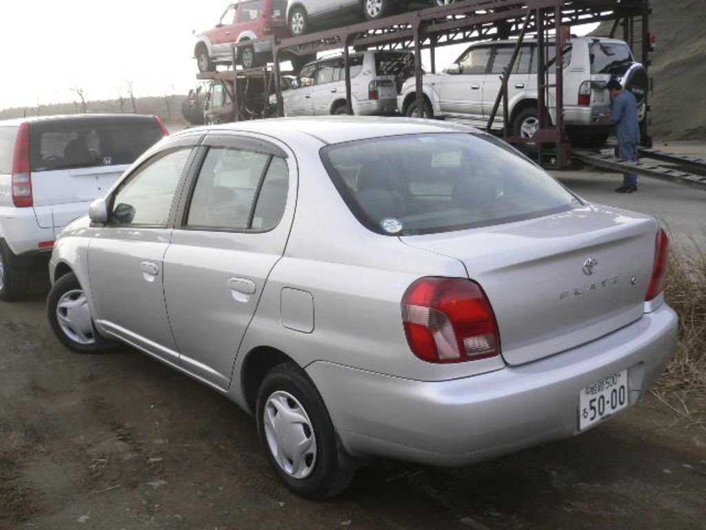 2002 Toyota Platz