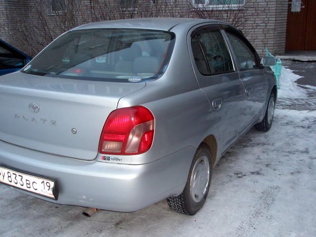 2002 Toyota Platz