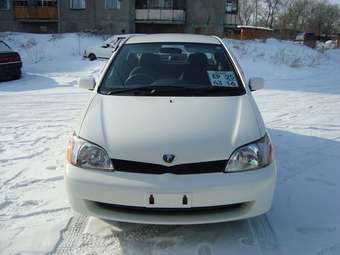 2002 Toyota Platz