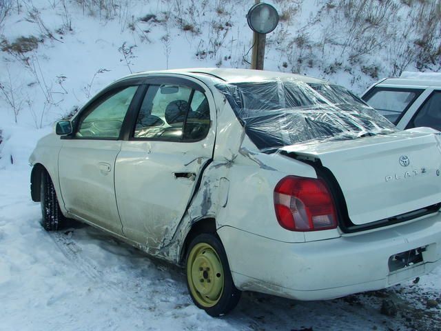 2002 Toyota Platz