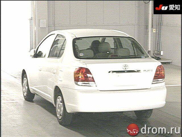 2002 Toyota Platz