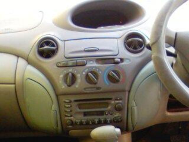 2002 Toyota Platz