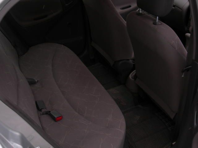 2002 Toyota Platz