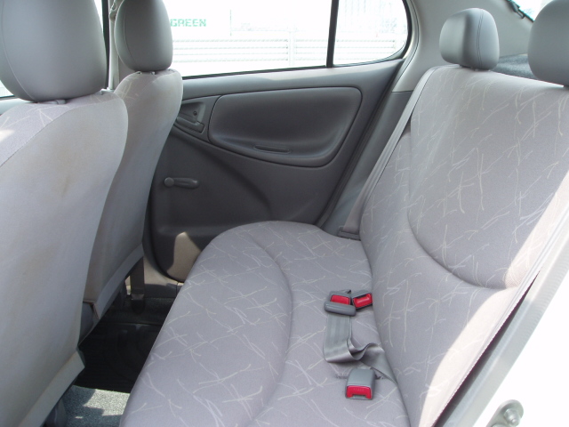 2002 Toyota Platz For Sale
