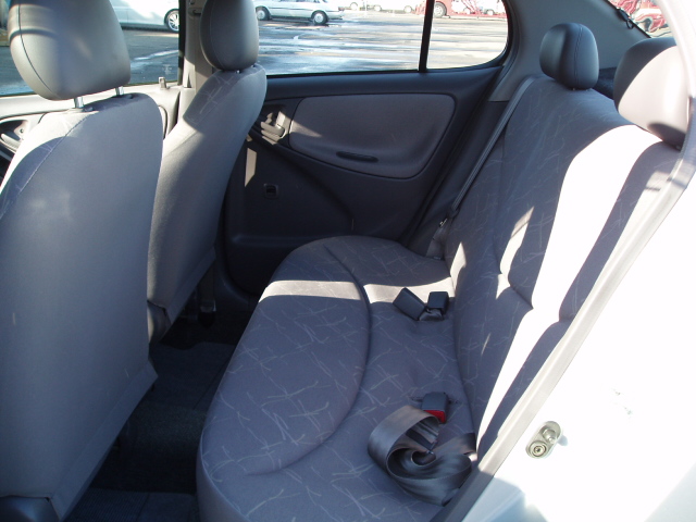 2002 Toyota Platz For Sale