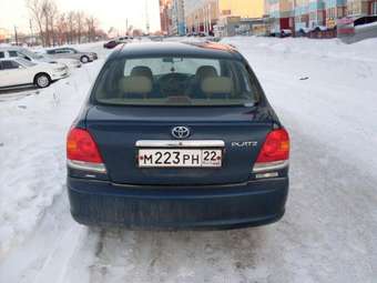 2002 Toyota Platz Photos