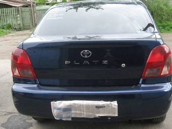 2002 Toyota Platz Photos