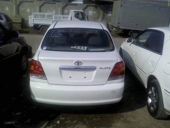 2002 Toyota Platz Photos