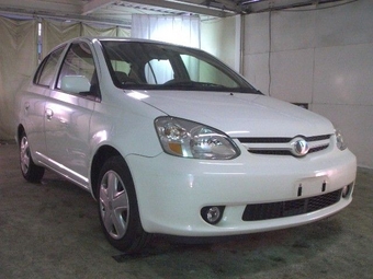 2003 Toyota Platz