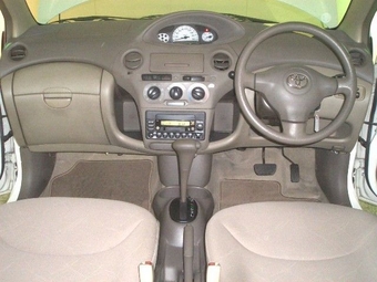 Toyota Platz