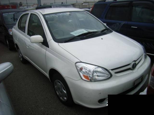 2003 Toyota Platz