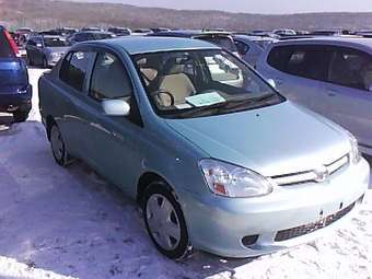 2003 Toyota Platz