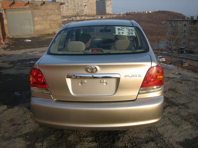 2003 Toyota Platz