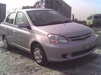2003 Toyota Platz