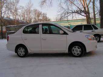 Toyota Platz