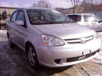 2003 Toyota Platz