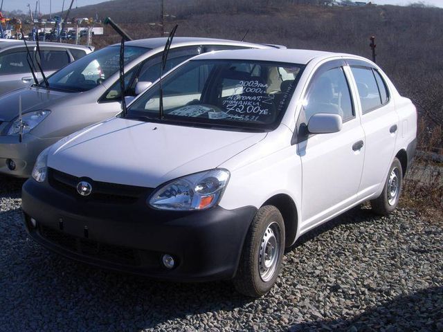 2003 Toyota Platz