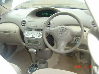 2003 Toyota Platz For Sale