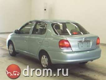 2003 Toyota Platz Pics