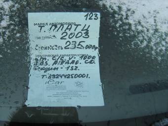 2003 Toyota Platz Photos