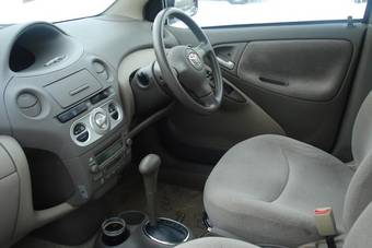 2003 Toyota Platz For Sale