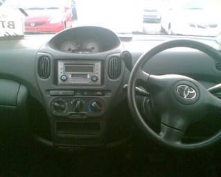 2003 Toyota Platz For Sale