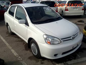 2003 Toyota Platz Photos