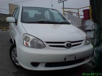 2003 Toyota Platz For Sale