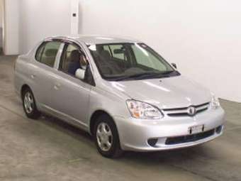 2004 Toyota Platz Pictures