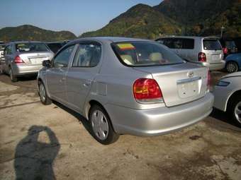 2004 Toyota Platz For Sale