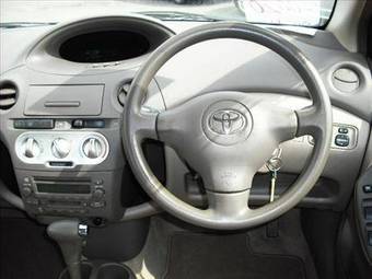 2004 Toyota Platz For Sale