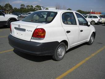 2004 Toyota Platz For Sale