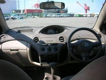 2004 Toyota Platz For Sale
