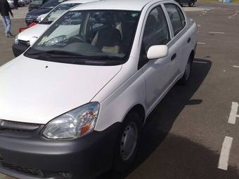 2004 Toyota Platz For Sale