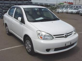 2004 Toyota Platz Photos