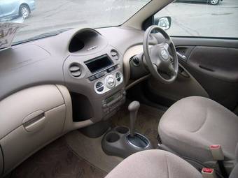 2004 Toyota Platz For Sale