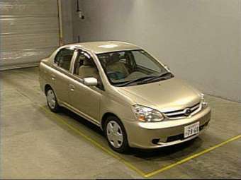 2005 Toyota Platz