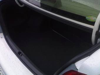 2005 Toyota Platz Photos