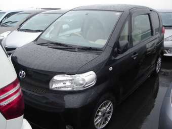 2004 Toyota Porte For Sale