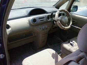 2004 Toyota Porte For Sale