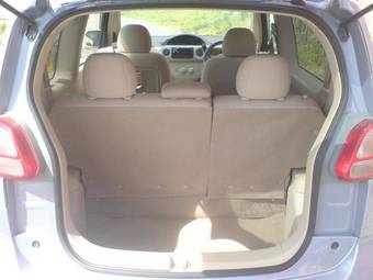 2004 Toyota Porte For Sale