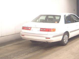 2000 Toyota Premio Photos