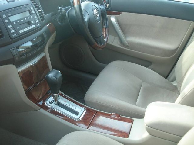 2002 Toyota Premio
