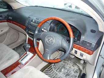 Toyota Premio