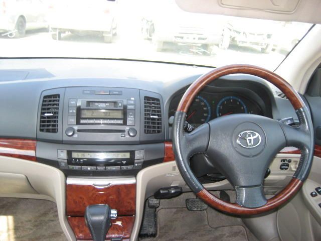 2002 Toyota Premio