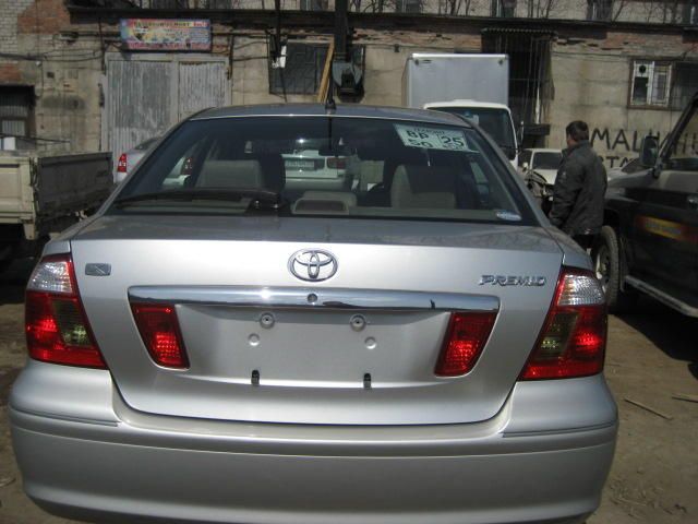 2002 Toyota Premio