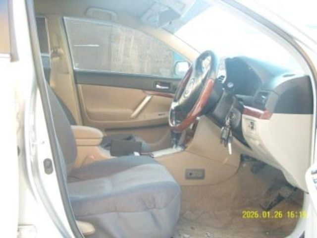 2002 Toyota Premio