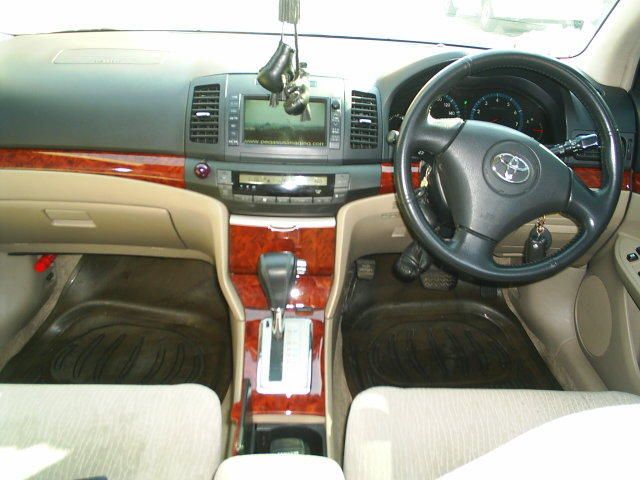 2002 Toyota Premio